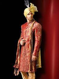 Get Sherwanis Indowestern Sherwanis And Men Suits On Rent In Delhi From Sherwanionrent In Wedding Outfits For Groom Wedding Dress Men Indian Groom Wear