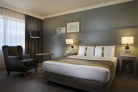 If you have any questions or specific requirements please contact the holiday inn m4 j4 on 0871 9429095. Holiday Inn Heathrow M4 Jct 4 Next To M4 And Stockley Park