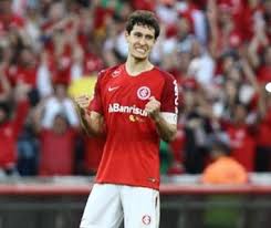 Uilson, luan garcia, rafinha alcântara, renato augusto, thiago maia, marquinhos, rodrigo caio, walace, gabriel jesus e weverton; Dourado Chega A Outra Janela De Transferencias Como Principal Alvo Do Inter Cidadeverde Com