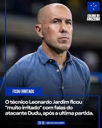 O técnico português Leonardo Jardim ficou extremamente irritado com a  declaração de Dudu sobre não saber o motivo da reserva. Fontes afirmam que  razões do português foram deixadas muito claras ao camisa