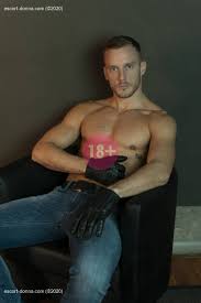 Escort Bologna, Gay Master Giacon Molto Aperto