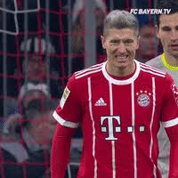 27 art 2199 images 834 avatars 73 gifs 34 games 14 movies 16 discussions Robert Lewandowski Gifs Find Share On Giphy