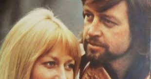 HISTORY OF AUSTRALIAN MUSIC FROM 1960 UNTIL 2000: LYN & GRAHAM McCARTHY