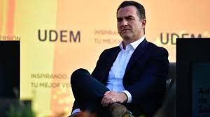 Cuenta con una extensión territorial de 853.2 km². Samuel Garcia Favorecio A Morena En El Senado Adrian De La Garza Candidato Del Pri A