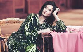 Blue eye color in humans may be caused by a perfectly associated founder mutation in a regulatory element located within the herc2 gene inhibiting oca2 expression. Actresses Eva Green Actress Black Hair Blue Eyes Dress French Hd Wallpaper Peakpx
