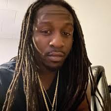 5 QBs have now been selected ahead of Shedeur Sanders 😳