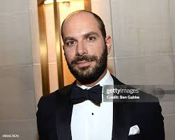 32 Photos & High Res Pictures