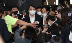 서울=뉴스핌 김연순 기자 = 야권 유력 대선주자인 윤석열 전 검찰총장의 'x파일' 존재를 거론한 보수 성향 정치평론가 장성철 공감과논쟁 정책센터. Zoixqdsofhd2em