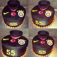 Birthday Galatasaray Cake Fondant Schwarz Rot Gelb Geburtstag Pastalar Pasta Yemek Tarifleri