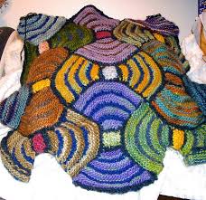 The internet is full of free knitting patterns offered by various designers and knitting publications. Modular Knitting Expanded Diy Knitting Knitting Yarn Crochet Techniques