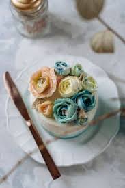 We did not find results for: Buttercream Flowers Cake Blue And Pastel Peach Colors On The Table Stockphoto