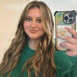 Meredith Corbett's Instagram, Twitter & Facebook