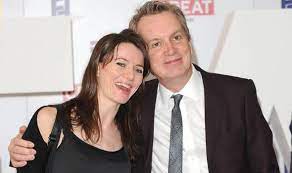 Frank skinner's on absolute radio every saturday morning and you can enjoy the show's podcast right here. Frank Skinner Gets Counselling Over Relationship With Cath Mason Celebrity News Showbiz Tv Express Co Uk