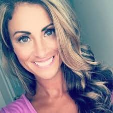 Katie Ward (@KatieKward)