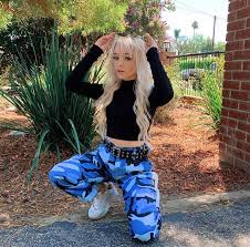 Tiktok star zoe laverne, who has nearly 18 million followers on the social media app, has confirmed that she is pregnant with her first child. Tiktok Zoe Hot Tiktok 2020