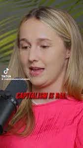 Corinne Lomas's Instagram, Twitter & Facebook