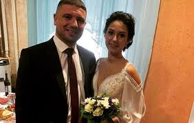 Sir keir rodney starmer is a uk politician and former head of the crown prosecution service and the director of public prosecutions, where he was central in making sure the case against julian assange continued. Young Bride Widowed On Her Wedding Day As Groom Is Shot Dead By Two Of Her Guests Cries How Will I Live Without You