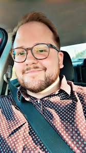 Mainstream item that reminds you of a fandom?