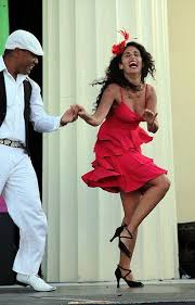 Dance Isn T About Performing A Perfect Routine But About How Your Soul Soared Salsa Dancing Course Http Onli Salsa Dancing Dance Dresses Dance Photography