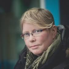 Stream Pirates On The Airwaves