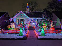 Cleveland Christmas Lights 2021 Best Christmas Lights In Northeast Ohio 2021 You Must See This Year