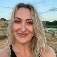 100+ "'beebe" profiles