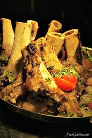 Sup tulang (beef ribs soup). Sup Tulang Pureglutton