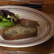 Le Cake Aux Escargots De Bruce Recette De Julie Julie Andrieu Recettes Recette Escargot