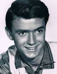 Who is Charlotte Stewart dating? Charlotte Stewart boyfriend, husband