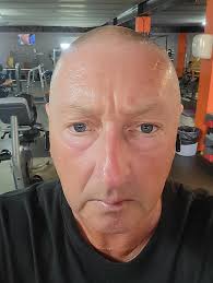 Last day at Garage Gym Club today before we go home. Thoroughly enjoyed  using this place and would certainly recommend Done some sweating in the  these last two weeks 😂