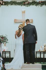 Christian Wedding Ceremony Christ Centered Marriage Worship At Wedding Silver D Christian Wedding Ceremony Michigan Wedding Photography Christian Wedding