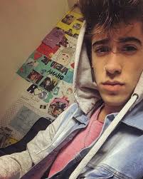 Cami Espinosa (@CamiEspinosa8)