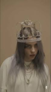 Pin By Night On The Spider Billie Eilish Billie Blue Hair