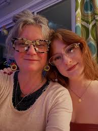 Facebook and I are not friends atm… Instagram is where to find me while we  try and get this gremlin sorted!