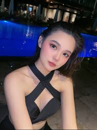 Joy Aranas's Instagram, Twitter & Facebook