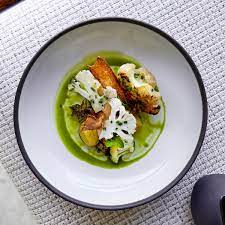 Gourmet vegan recipes, gourmet vegan food, elegant vegetarian recipes, fancy vegan recipes, vegan fine dining ideas, elegant veggie recipes. Restaurant The Nek On Twitter We Have A Vegetarian And Vegan Fine Dining Menu Option Available One Of Our Favourites Is This Delicious Roasted Cauliflower Hannepoort Grapes Capers Mint Yeast Call