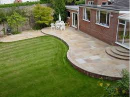 Curves Raised Patio Raised Patio Patio Garden Design Backyard Patio Designs