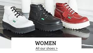 Avec sa collection de chaussures pour enfant, kickers s'inspire des tendances actuelles tout en s'appuyant sur les codes identitaires qui ont fait son succès. Kickers Shoes For Kids Woman And Man Kickers