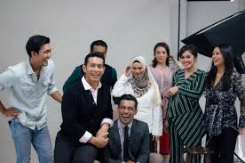 Tetapi kebahagiaan mereka diancam dengan kembalinya sebuah rahsia silam. Ombakrinduseries Hashtag On Twitter