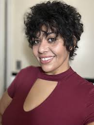 Felecia Bates's Instagram, Twitter & Facebook