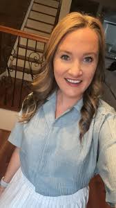 You know those days when you wake up and genuinely have NO idea what day it  is? Well.. it was one of those for me. I truly thought it was Sunday. It