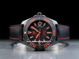 Vulcanized fkm rubber straps for rolex®, omega®, tudor®, tag heuer® watches. Tag Heuer Aquaracer Calibre 5 Watch Way208a
