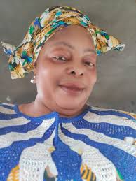 EYINTEMI AIYE YIN ONI DOJURU ,ONAYIN ALASI RERE , IYANU MASELE NINU AIYEYIN  ,GOD WILL REMEMBER YOU FOR GOOD IN NEW WEEK . AM INSIDE MY CARTER KOROPE  FROM AGEGE TO G.R.A