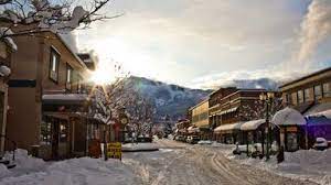 Continental bagged breakfast included until sep 15th. Top Hotels In Revelstoke From 84 Free Cancellation On Select Hotels Expedia