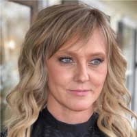 Tracy Dee's Instagram, Twitter & Facebook