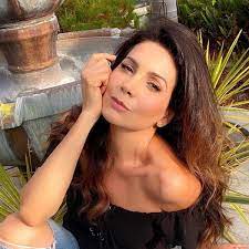 Paty manterola se despide de la actuación y se entrega a mira quién baila de univision. Presume La Atractiva Patricia Manterola Traje De Bano Blanco Show News