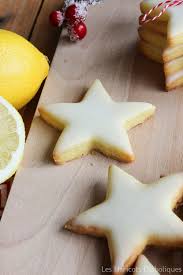 Sables Etoiles Au Citron Noel Biscuit De Noel Recette Sable Recette Sables De Noel