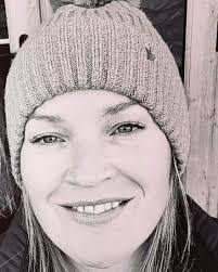 Amie Hancock's Instagram, Twitter & Facebook