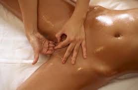 Download 1800x1177 girl, erotica, bed, ruka, oil, silvie, massage, fisting  Porno Photos, Erotic Wallpapers