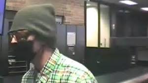 Provider of banking, mortgage, investing, credit card, and personal, small business, and commercial financial services. Wells Fargo Bank In Broomfield Robbed Police Looking For Suspect 9news Com